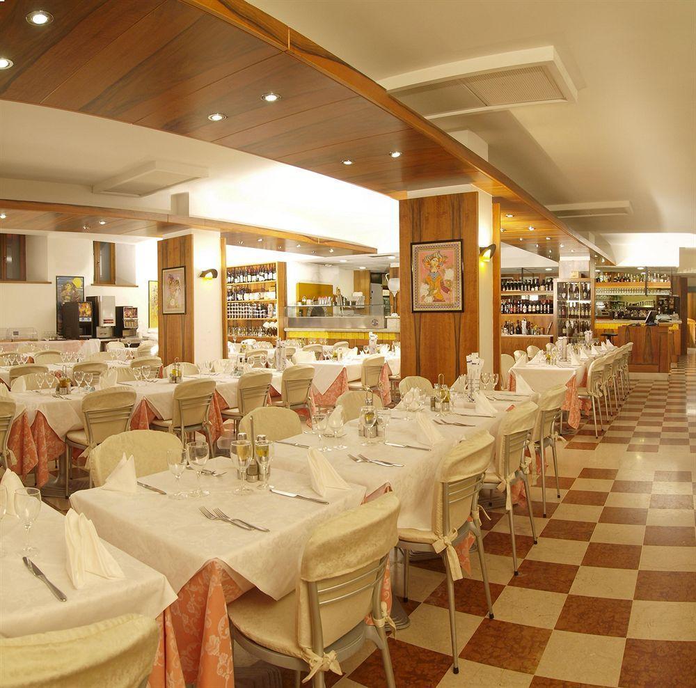 Hotel Centrale 3* Riva del Garda