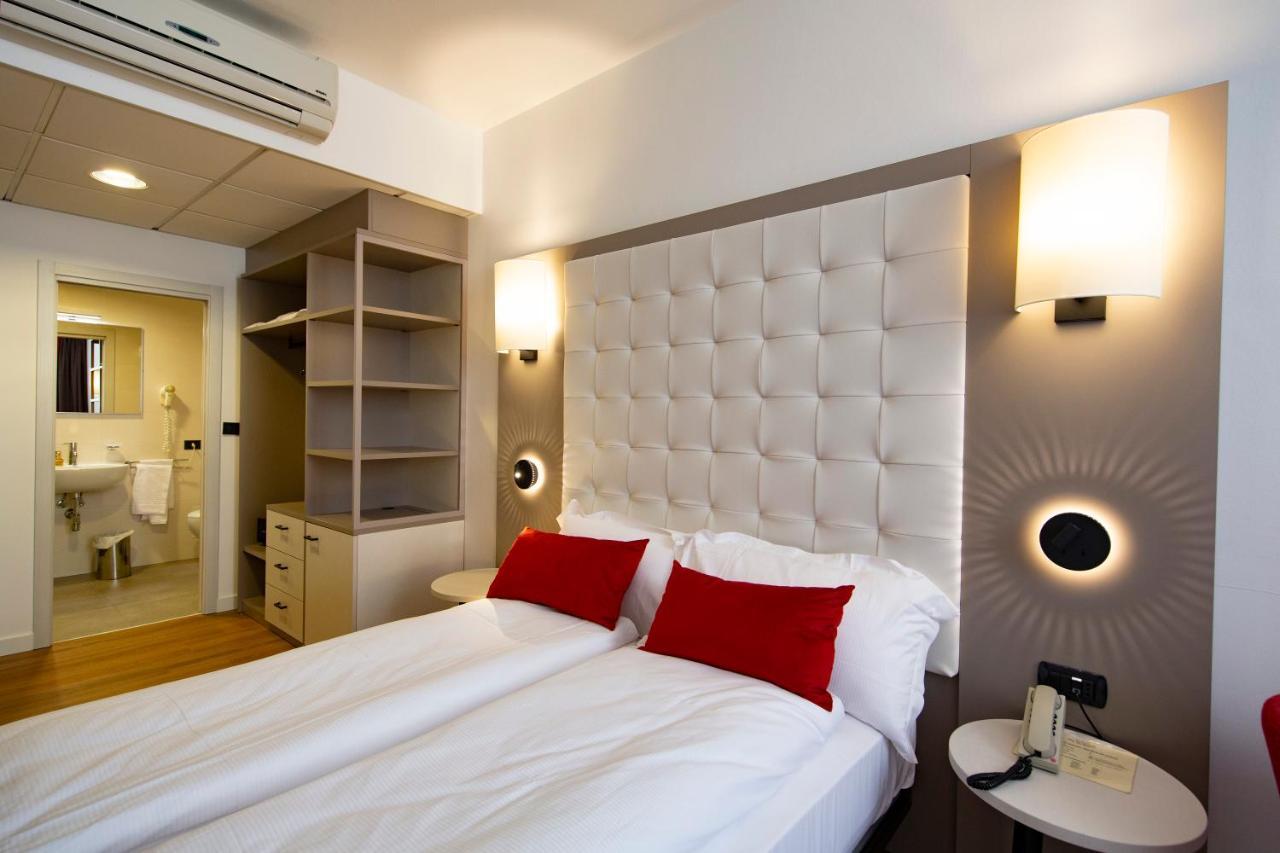 Hotel Centrale Riva del Garda